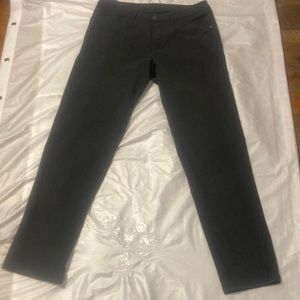 Lululemon pants. MP 30-1